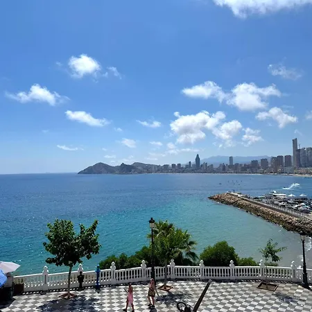 Plaza Santa Ana Appartamento